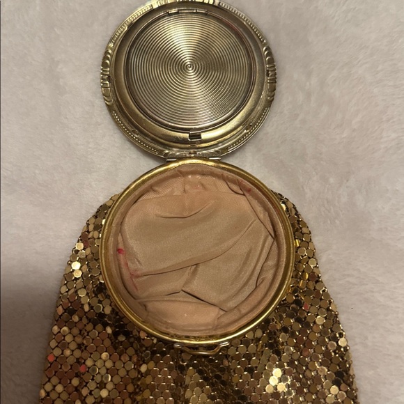 Gold Mesh & Rhinestones Compact Wristlet Purse